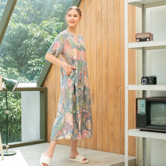 Button Front Dress , Simple Dress with Pocket, Floral Summer dress - Picture 1 of 10